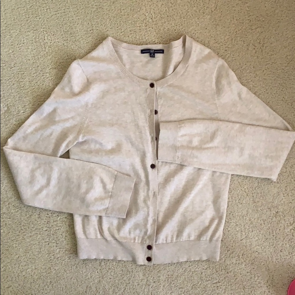 Gap cardigan